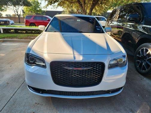 2023 Chrysler 300 S