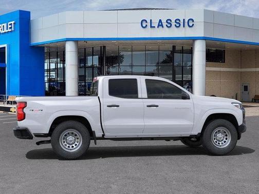 2025 Chevrolet Colorado WT