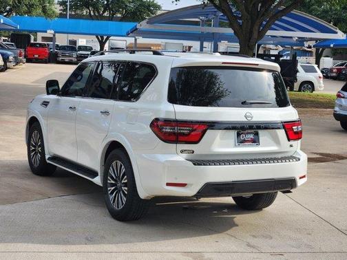 2023 Nissan Armada SL