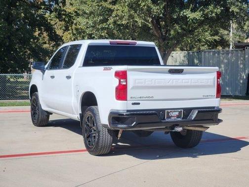 2024 Chevrolet Silverado 1500 Custom Trail Boss