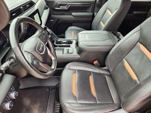 2024 GMC Sierra 2500 AT4