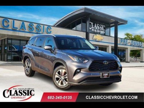 2024 Toyota Highlander XLE