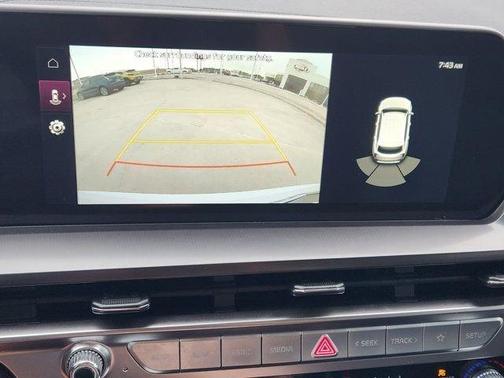 Glacial White Pearl 2025 Kia Telluride LX