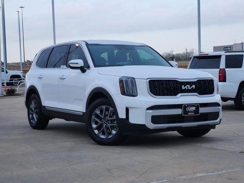 Glacial White Pearl 2025 Kia Telluride LX