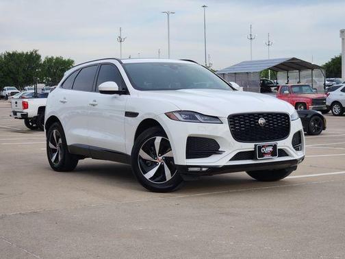 Fuji White 2023 Jaguar F-PACE S