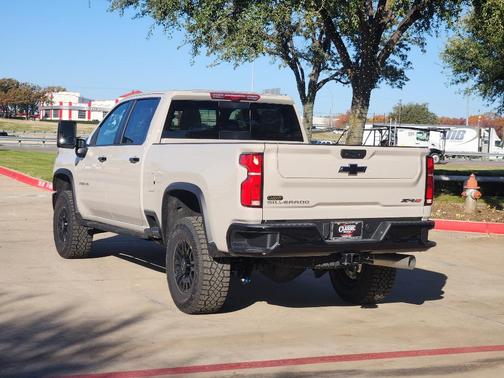 2026 Chevrolet Silverado 2500 ZR2