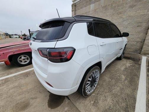 2022 Jeep Compass Altitude