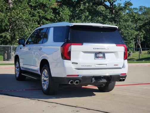 Summit White 2025 GMC Yukon Denali