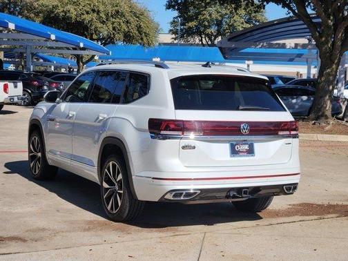 2025 Volkswagen Atlas 2.0T SEL Premium R-Line