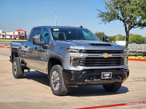 2026 Chevrolet Silverado 2500 Custom