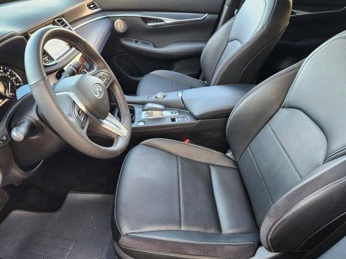 2023 INFINITI QX50 SPORT