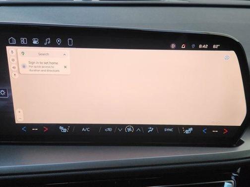 Mosaic Black Metallic 2025 Chevrolet Traverse LT