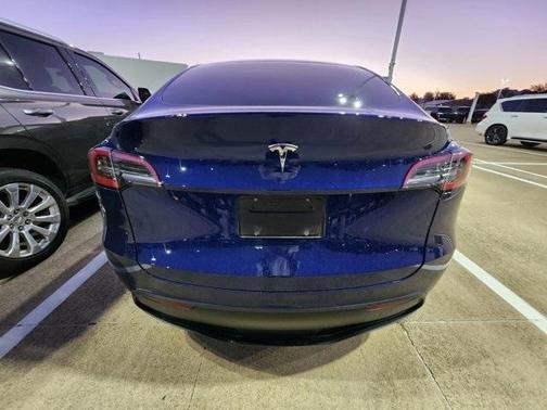 2025 Tesla Model Y Long Range