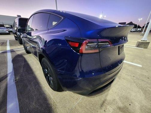 2025 Tesla Model Y Long Range