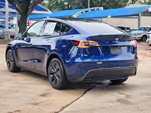 2025 Tesla Model Y Long Range