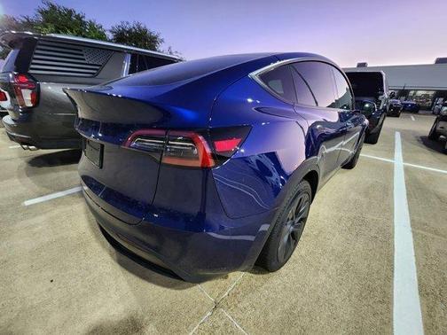 2025 Tesla Model Y Long Range
