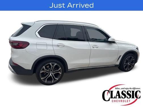2023 BMW X5 sDrive40i
