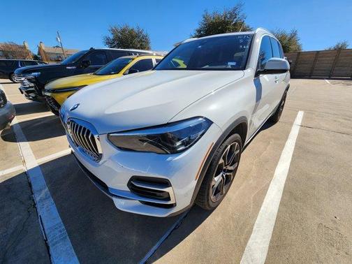 2023 BMW X5 sDrive40i