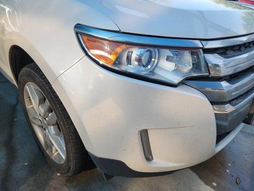White Platinum Clearcoat Metallic 2014 Ford Edge Limited