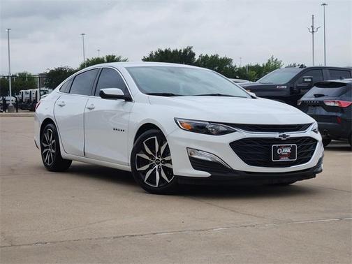 Summit White 2023 Chevrolet Malibu RS