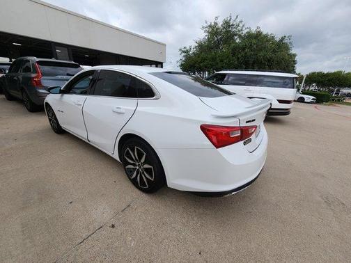 Summit White 2023 Chevrolet Malibu RS