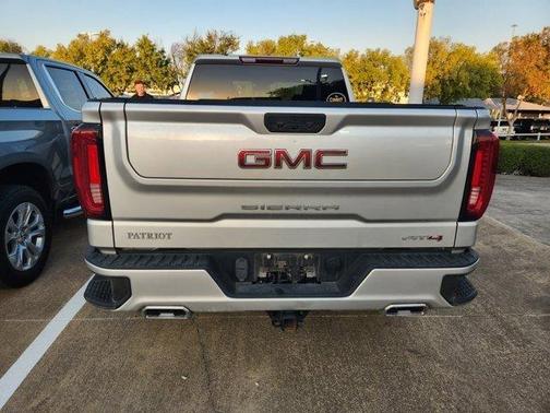2022 GMC Sierra 1500 AT4