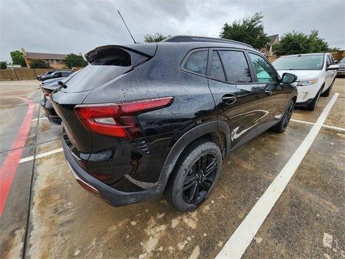 Mosaic Black Metallic 2025 Chevrolet Trax ACTIV