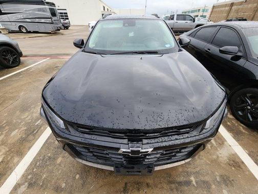 Mosaic Black Metallic 2025 Chevrolet Trax ACTIV