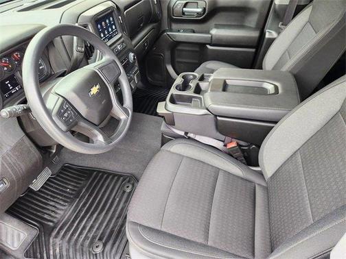 Sterling Gray Metallic 2025 Chevrolet Silverado 1500 Custom