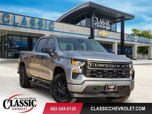 Sterling Gray Metallic 2025 Chevrolet Silverado 1500 Custom