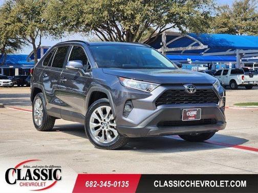 2021 Toyota RAV4 XLE Premium