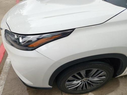 2021 Toyota Highlander Platinum