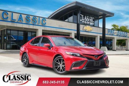 2022 Toyota Camry SE