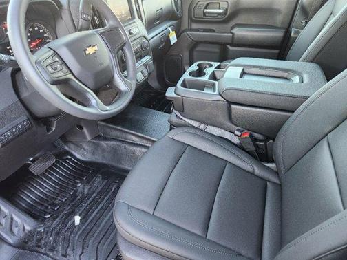 2025 Chevrolet Silverado 3500 WT
