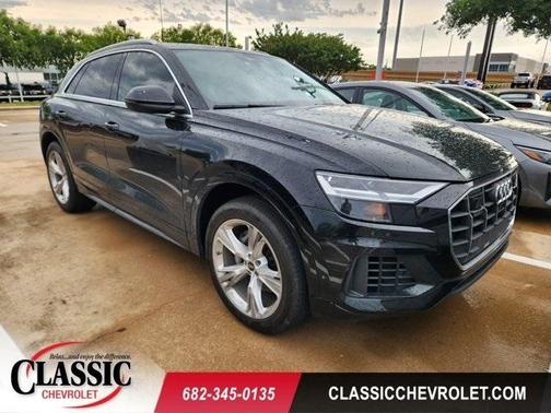 2022 Audi Q8 55 Premium Plus