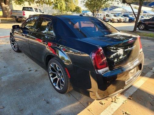 2016 Chrysler 300 S