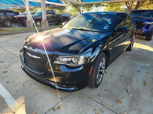 2016 Chrysler 300 S