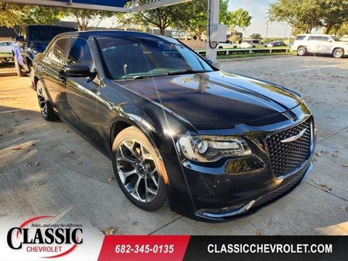 2016 Chrysler 300 S
