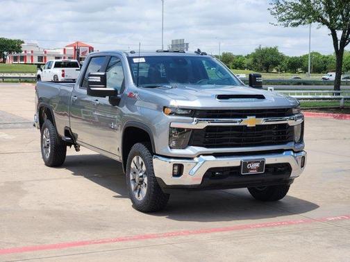 2025 Chevrolet Silverado 3500 LT