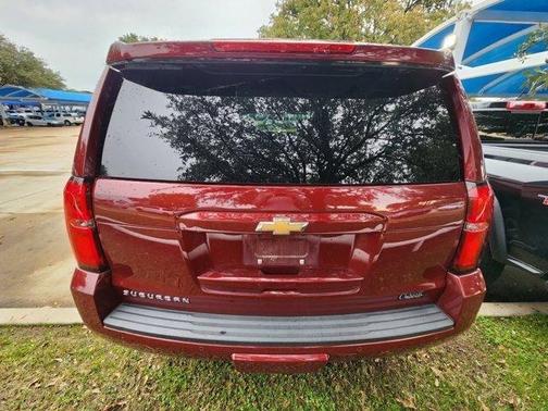 2019 Chevrolet Suburban LT