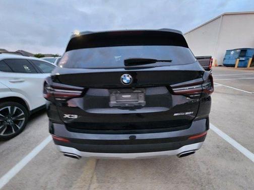 Black Sapphire Metallic 2022 BMW X3 sDrive30i
