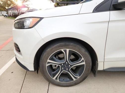 2020 Ford Edge ST