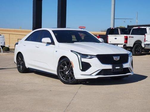 2022 Cadillac CT4 Sport