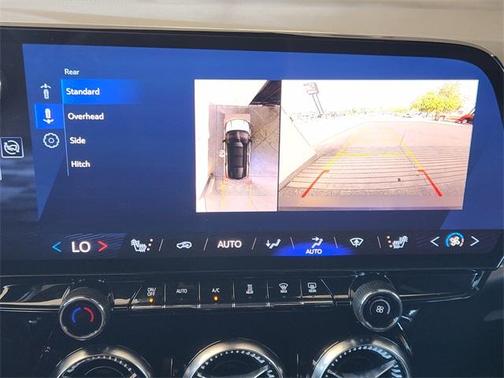 Iridescent Pearl Tricoat 2024 Chevrolet Blazer EV LT