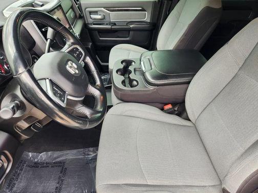 Bright White Clearcoat 2023 RAM 3500 Big Horn