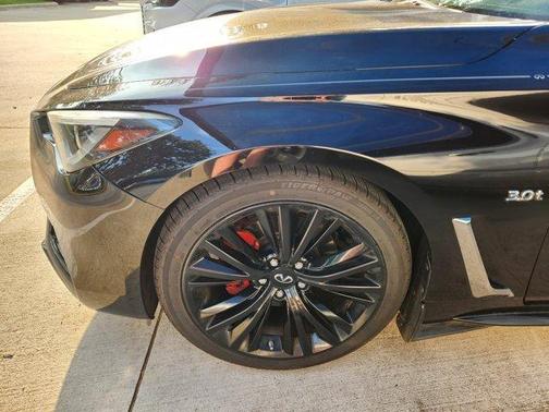 2018 INFINITI Q60 3.0t LUXE