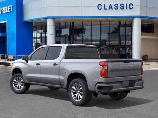 2025 Chevrolet Silverado 1500 Custom