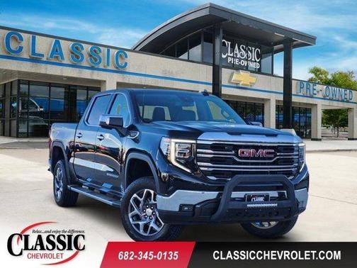 2023 GMC Sierra 1500 SLT