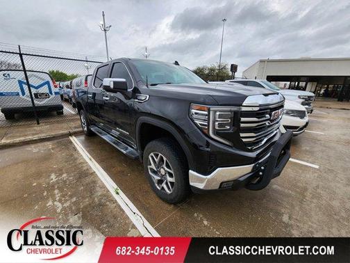 2023 GMC Sierra 1500 SLT