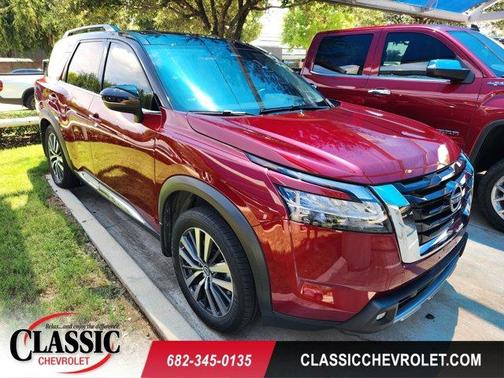 2022 Nissan Pathfinder Platinum
